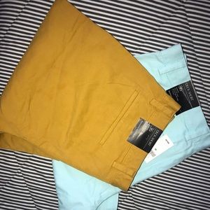Mustard & teal Banana Republic Deck Shorts